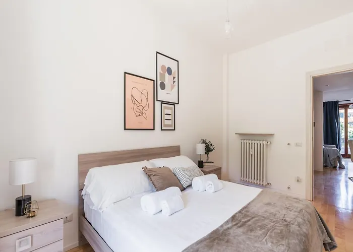 The Rent - Spacious Flat A Stone's Throw From The Vatican Appartamento